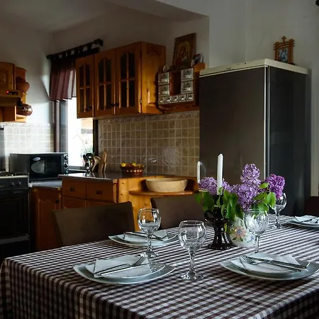 Holiday Kalina Guest house Momchilovtsi (Smolyan)