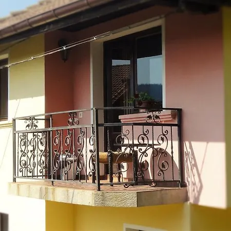 Guest house Holiday Kalina