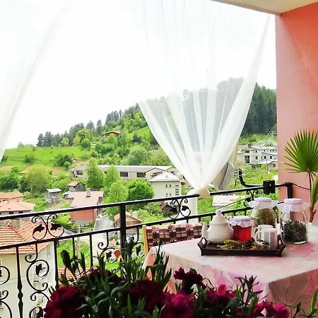 Holiday Kalina Momchilovtsi (Smolyan)